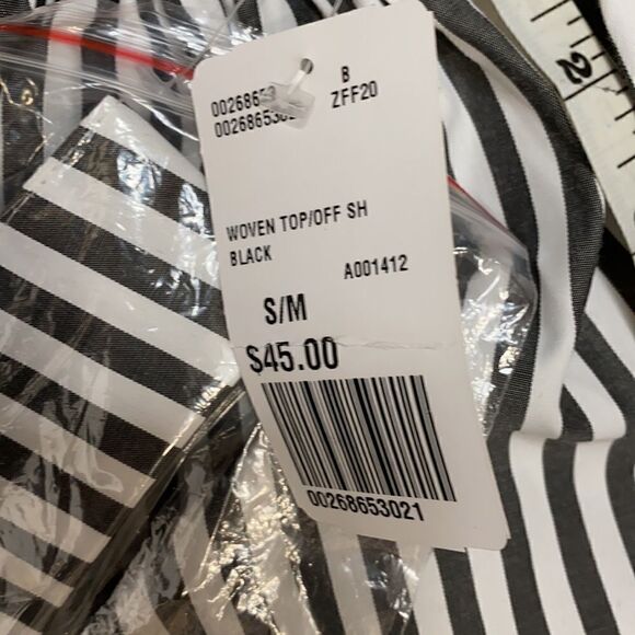 Ecru Lab Off Shoulder Top. Size Small / Medium New - Picture 10 of 10